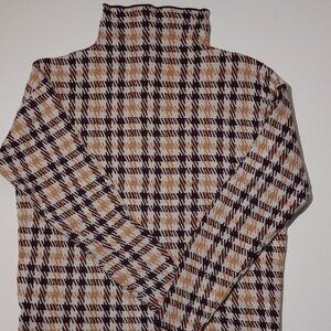 Mock turtleneck knit sweater